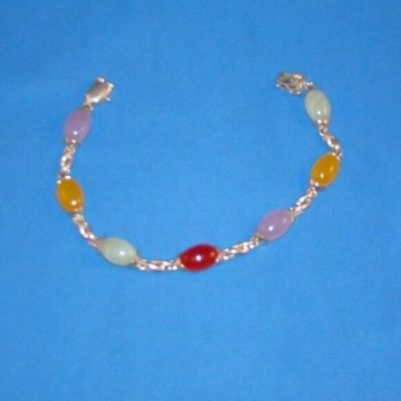 Sterling Silver Bracelet with 7 Multi Colored Gen. Jade..7" well made piece - Picture 4 of 5